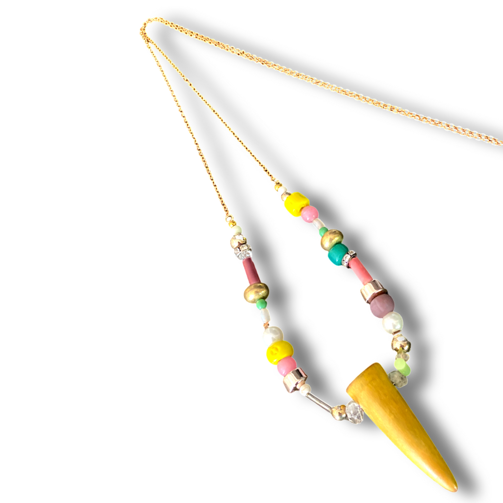 Beaded horn necklace